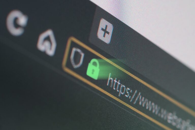 Dark,Web,Browser,Close-up,On,Lcd,Screen,With,Shallow,Focus,